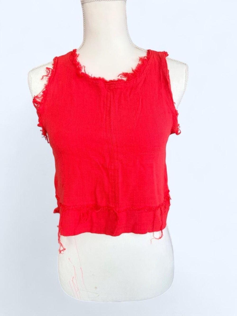 Women’s Bright Red Raw-Edge Tank Top